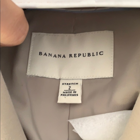 Banana Republic Khaki Blazer - Picture 3 of 5